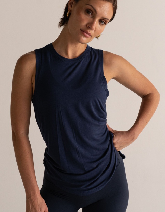 HyperLuxe The Label - Tank Top
