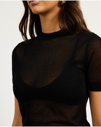 Minima Esenciales - Nixi Semi Sheer Knitted Top