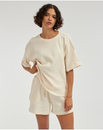 Amelius - Laurie Waffle Tee