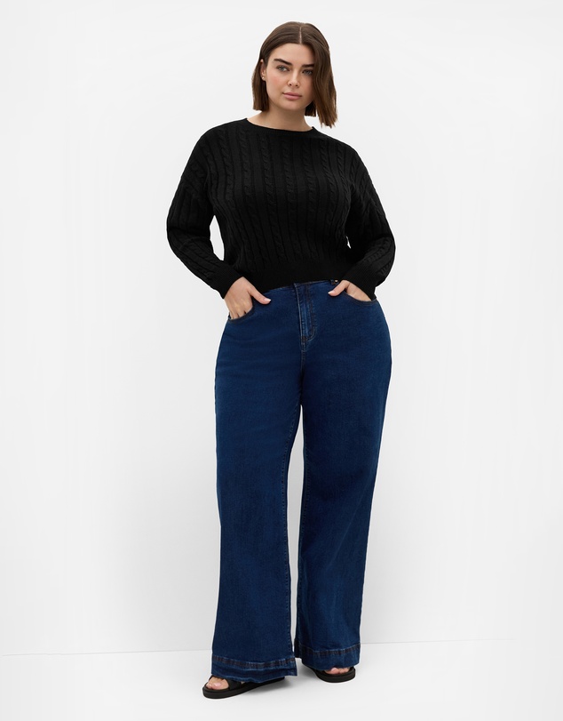 City Chic - Plus size Kenia Crew Neck Knit Jumper - black