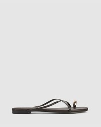 Siren - Mikki Flat Strappy Sandals