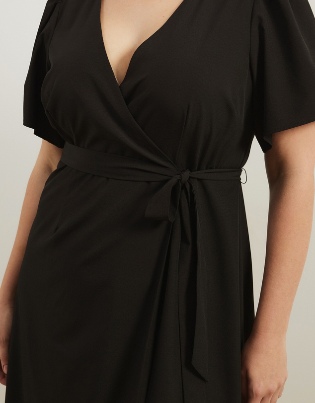 Atmos&Here Curvy - Daisy Flutter Sleeve Midi Dress