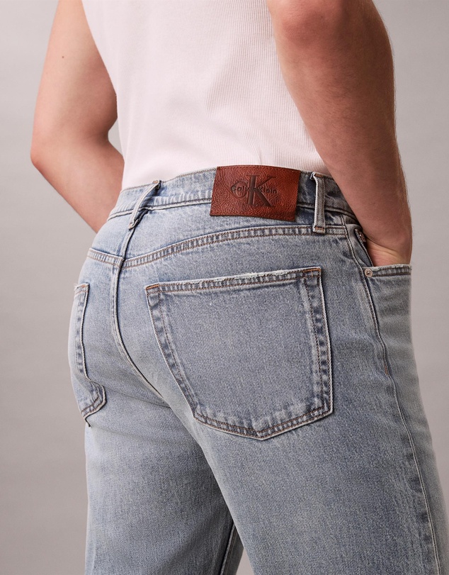 Calvin Klein Jeans - Standard Straight Fit Jeans