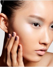 MAC - Extra Dimension Skinfinish