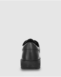 Ascent - Scholar - D Width (Youth)