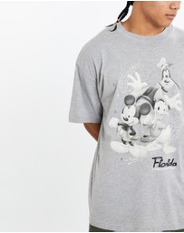 Vintage by The Real Deal - Pre Loved - Vintage Disney Mickey Mouse Tee