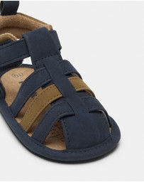 Kicks - Koa Sandal