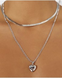 Arms Of Eve - Rose Heart Necklace - Silver