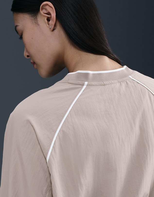 Nike - Sportswear Windrunner Pullover Top