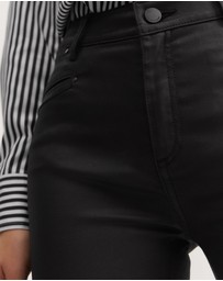 Country Road - Coated Mid Rise Fitted Jean