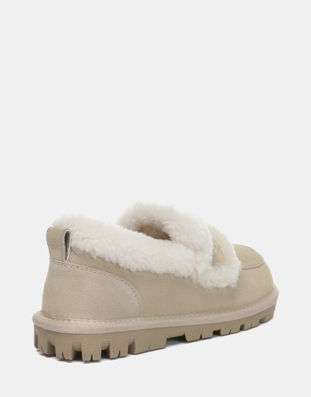 EVERAU - Australian Shepherd Ugg Rilee Loafer Cow Suede Upper House Shoes