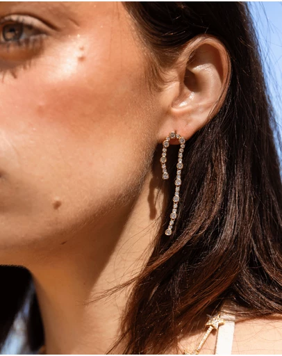 Chuchka - Venus Drip Stud - Gold