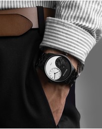 Maxum - Maxum x Taylor Steele - Yinyang Dial, Black Case & Black Bracelet