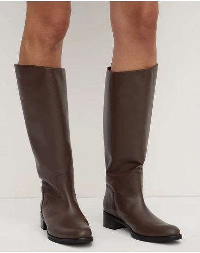 Assembly Label - Stevie Leather Boots - Women's