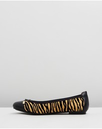 Vionic - Minna Ballet Flat - Tiger