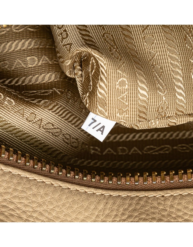 Pre-Loved by Azura Reborn - Pre-Loved Vitello Daino Shoulder Bag
