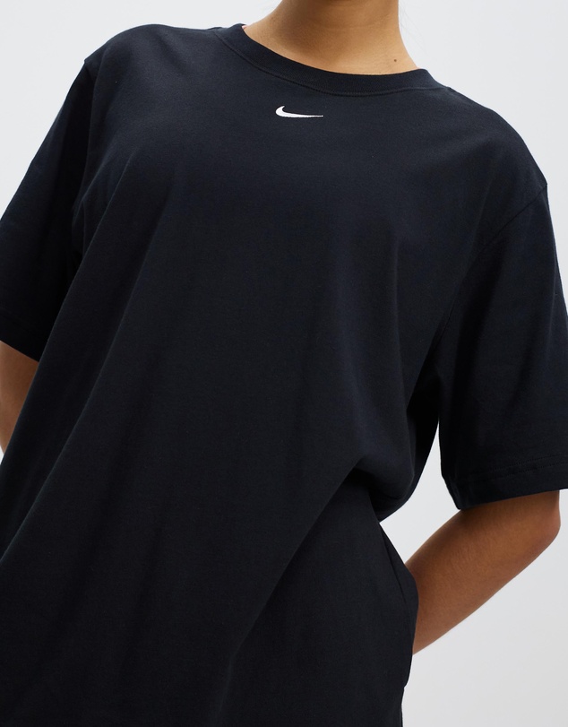 Nike - Sportswear Woman's Essential T-Shirt
