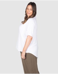 Love Your Wardrobe - Kelly Dipped Hem T-shirt