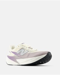 New Balance - FuelCell Rebel v5 - Women's