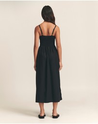 ST MRLO - Lanah Midi Dress