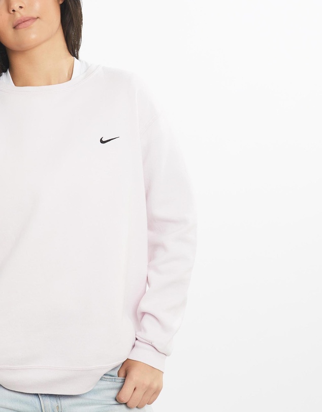 Vintage by The Real Deal - Pre Loved - Vintage 90s Nike Sweatshirt