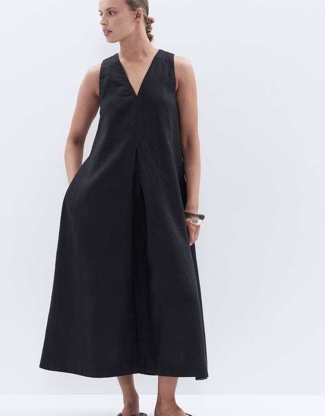 UNISON - Linen V Neck Maxi Dress