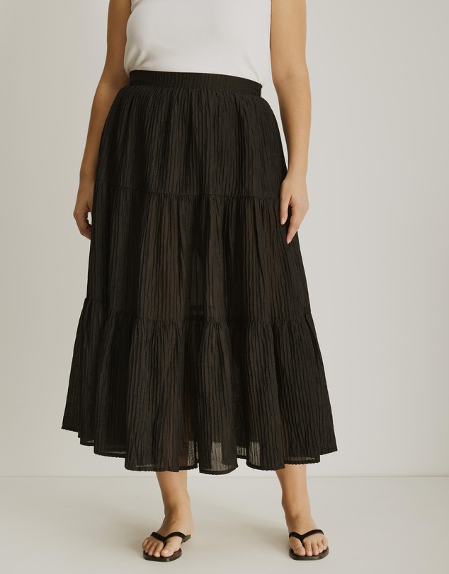 Atmos&Here Curvy - Clara Plisse Tiered Maxi Skirt