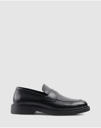 yd. - Nolan Penny Loafer