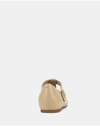 Hush Puppies - Blink