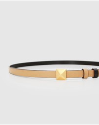 Belle & Bloom - Cleopatra Pyramid Stud Leather Belt