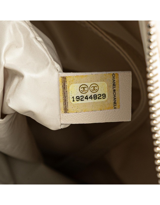 Pre-Loved by Azura Reborn - Pre-Loved chanel Quilted Tweed Tote Bag