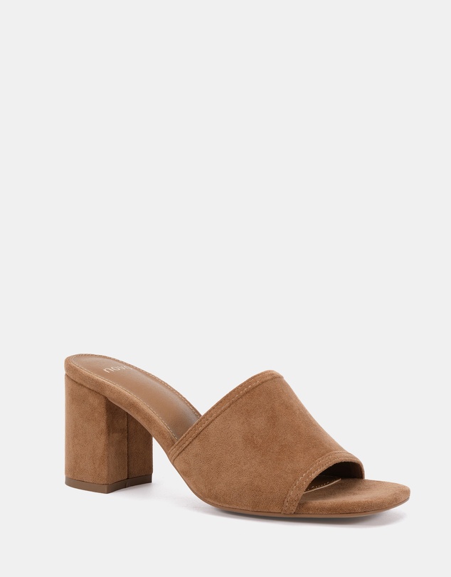 Novo - Nicole Mules