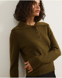 Atmos&Here - Kiera Knit Jumper with Wide Collar