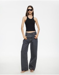 Lioness - Divine Jeans - ICONIC EXCLUSIVE