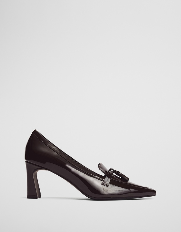 Country Road - Josephine Heel
