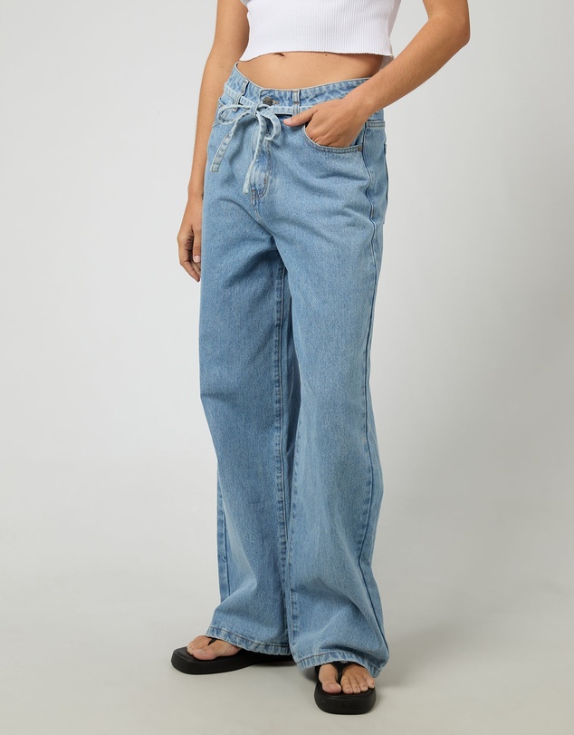 All About Eve - Gia High Rise Baggy Light Blue