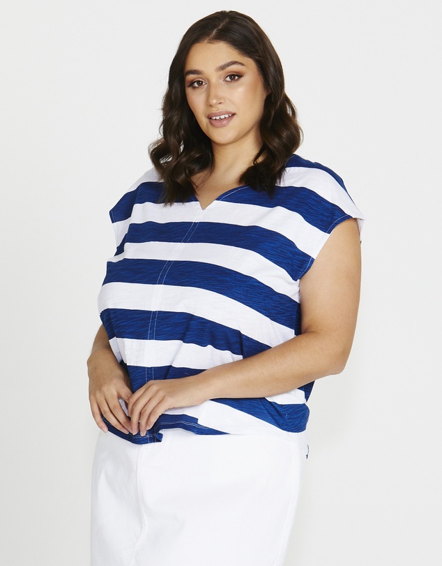 Betty Basics - Summer V-Neck Tee