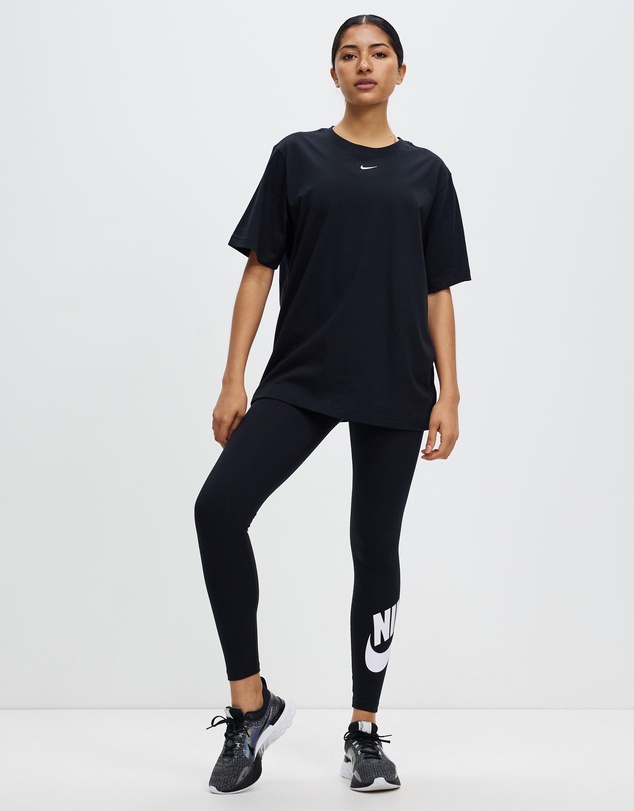 Nike - Sportswear Woman's Essential T-Shirt