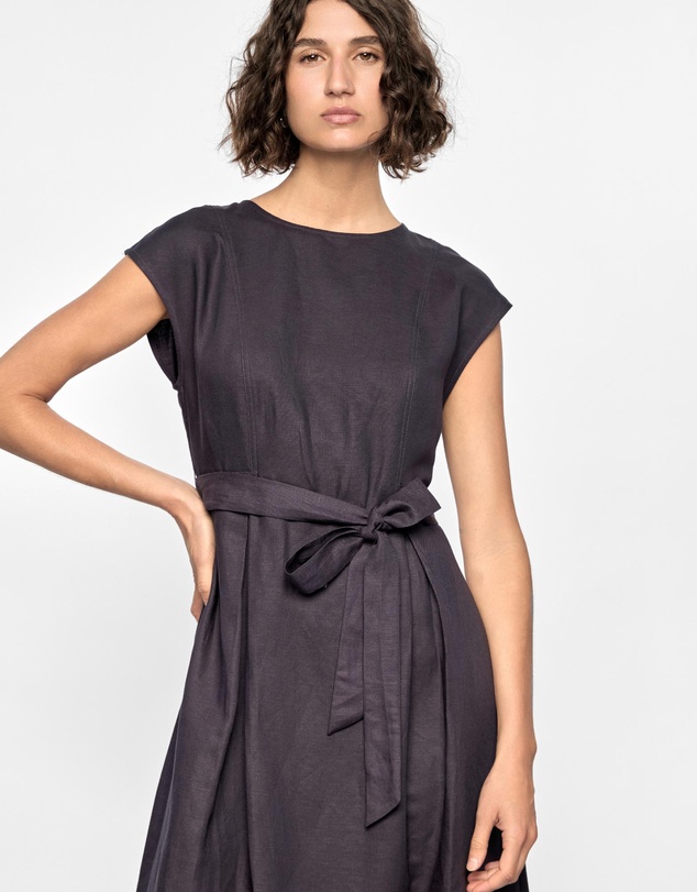 Staple the Label - Rhea Midi Dress