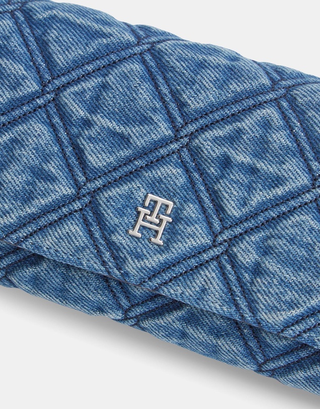 Tommy Hilfiger - Feminine Denim Chain Wallet