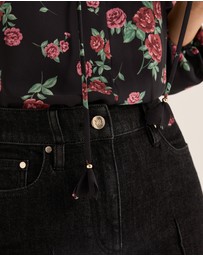 Review - Cameo Blouse