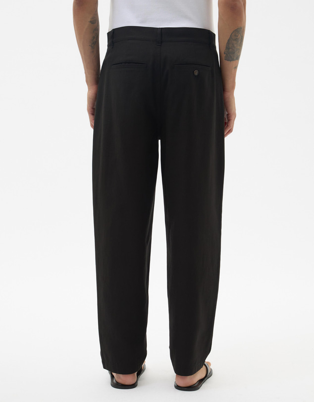 AERE - Foster Taper Crop Pants