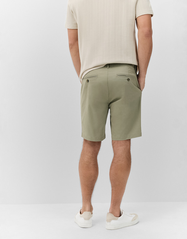 UNISON - Slim Chino Short