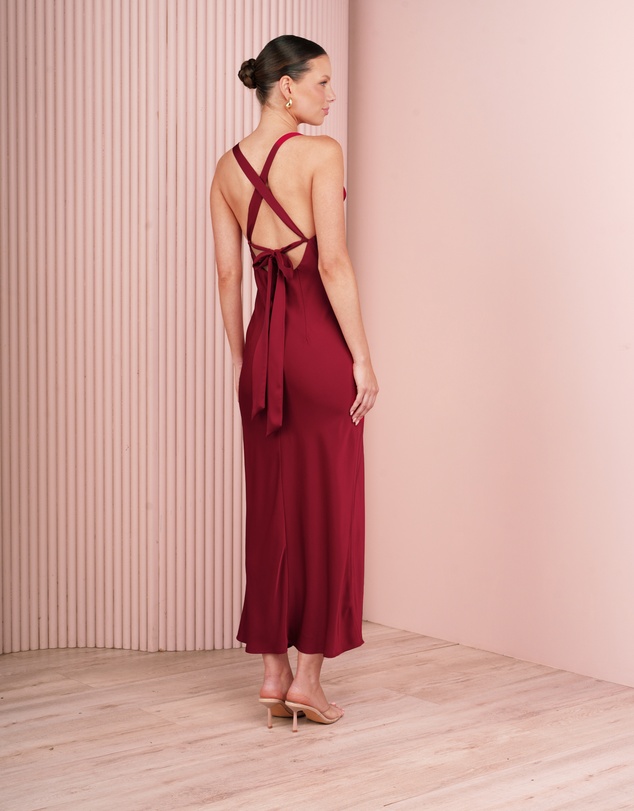 Azzurielle - Kaydy Cross Back Maxi Dress