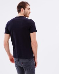 Levi's - Graphic Set In Neck