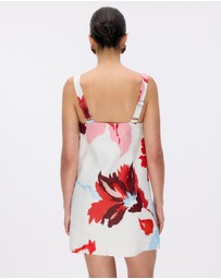 Minima Esenciales - Aisling Mini Dress