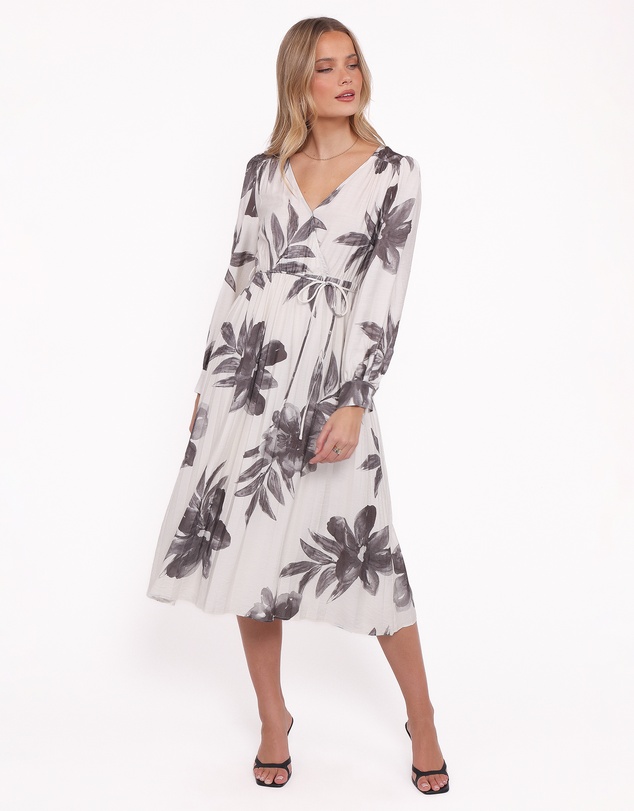 Petal & Pup - Grainne Long Sleeve Midi Dress - Black/White Floral