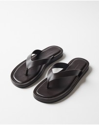 Commonry - Lucia Leather Thong