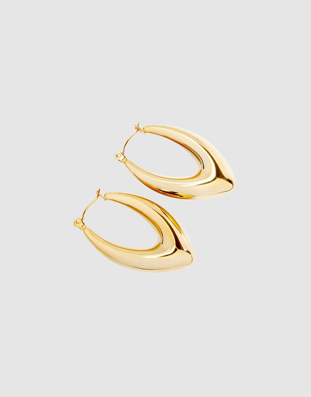 Pastiche - Zoe Hoops