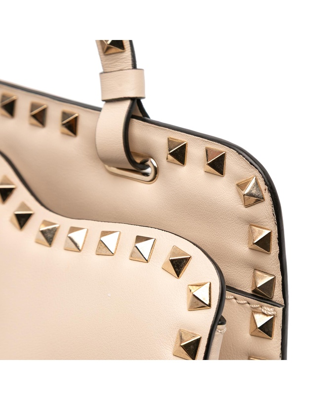 Valentino - Pre-Loved Leather Rockstud Shoulder Bag